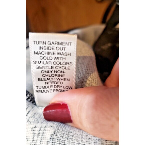 Pre-owned EUC - Avenue Soft - Black & White Button Down Jacket - Size 22/24 - Picture 5 of 6